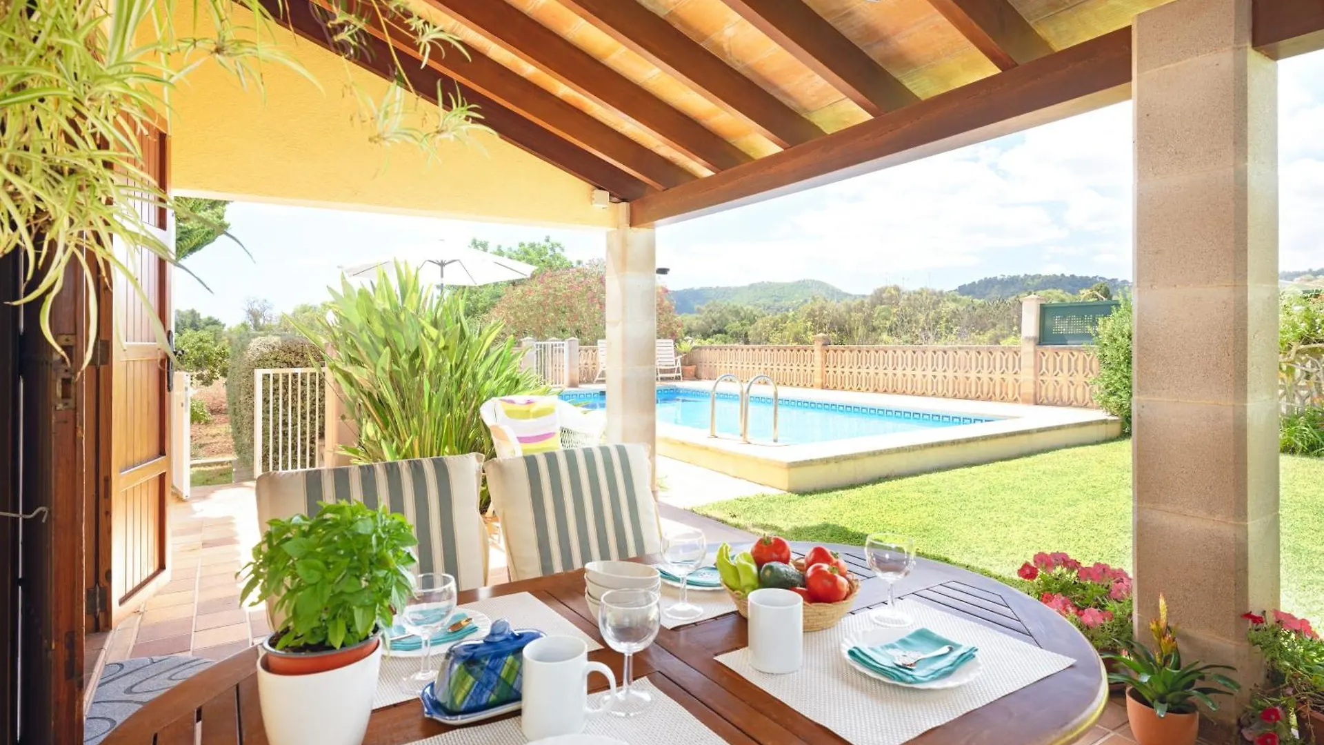 Finca Es Baladre Capdepera  Holiday home