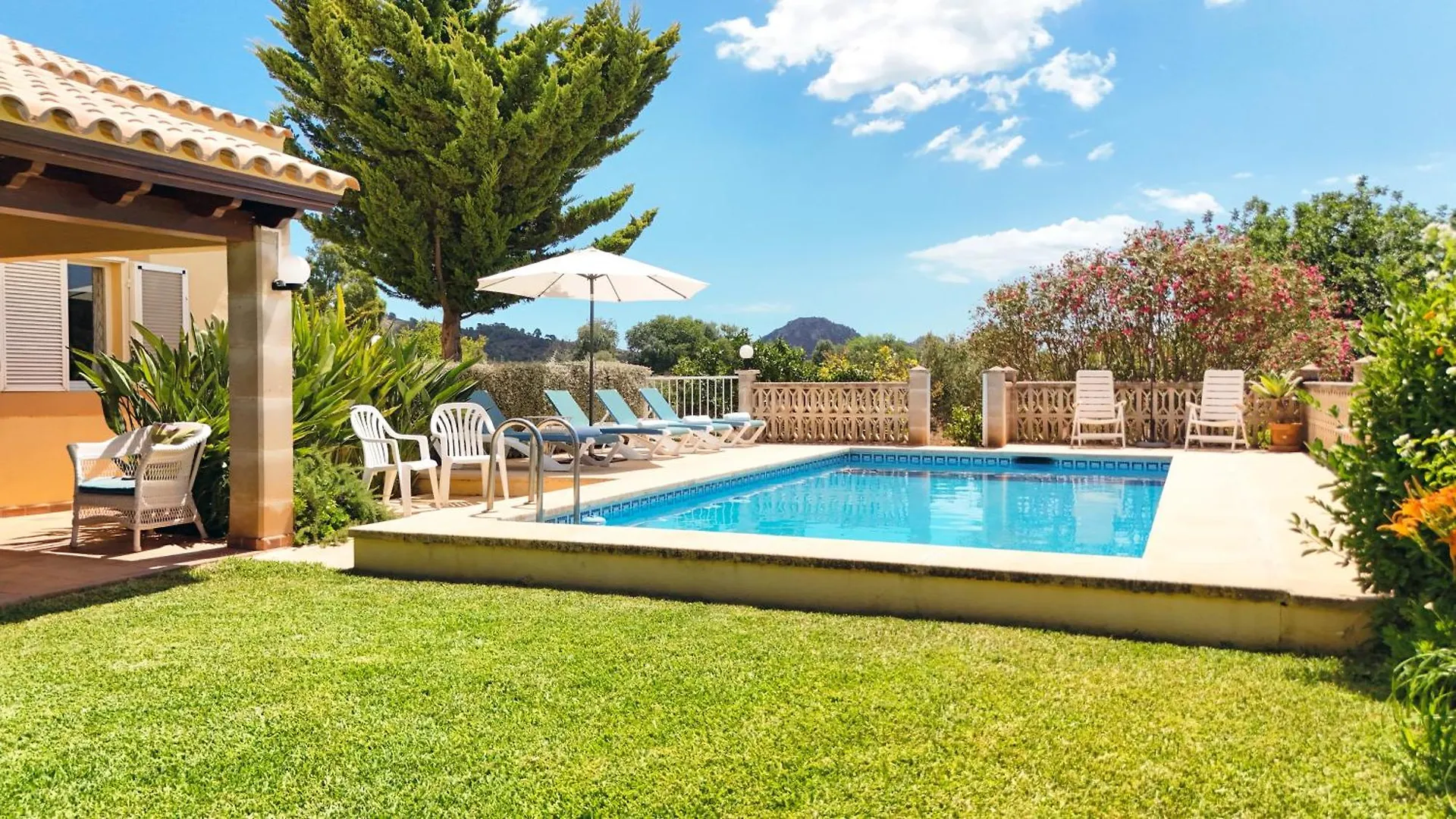 Finca Es Baladre Capdepera  Holiday home